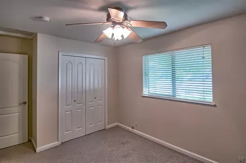 2210 Chelsa, Redding, CA 96002 photo 23