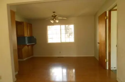 7028 Granada Dr, Redding, CA 96002 photo 12