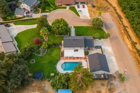635 Mulberry Ct, Red Bluff, CA 96080 photo 4