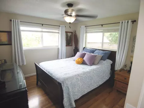 621 Dee Ct, Redding, CA 96002 photo 19