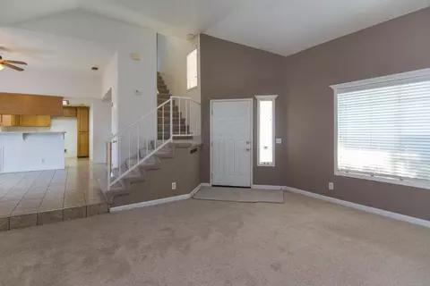 606 Brock Dr, Redding, CA 96003 photo 5