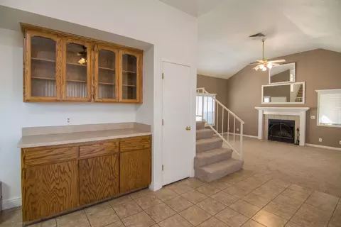 606 Brock Dr, Redding, CA 96003 photo 6