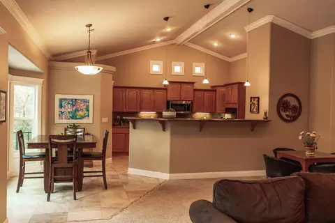 16303 Mahee St, Redding, CA 96001 photo 7