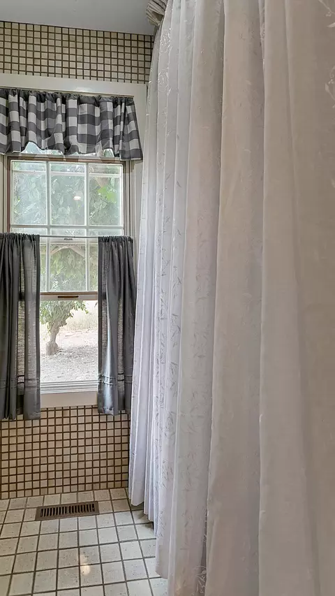 3150 Valentine Ln, Redding, CA 96001 photo 48