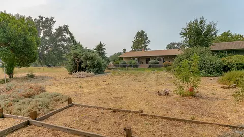 3150 Valentine Ln, Redding, CA 96001 photo 60