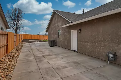11321 Menlo Way, Redding, CA 96003 photo 40