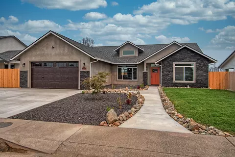 11321 Menlo Way, Redding, CA 96003 photo 1
