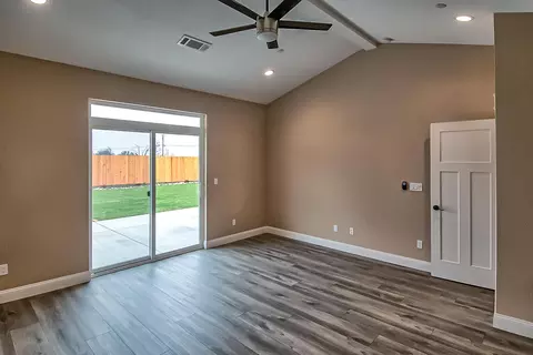 11321 Menlo Way, Redding, CA 96003 photo 13