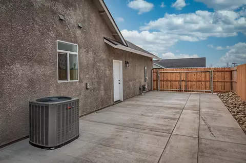 11321 Menlo Way, Redding, CA 96003 photo 41