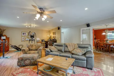 10328 October Ln, Redding, CA 96003 photo 26