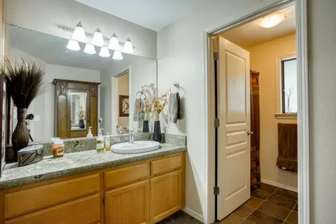 10328 October Ln, Redding, CA 96003 photo 30