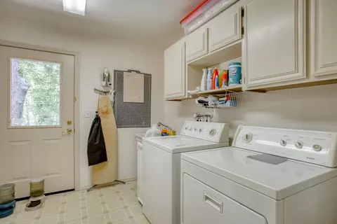 10328 October Ln, Redding, CA 96003 photo 33