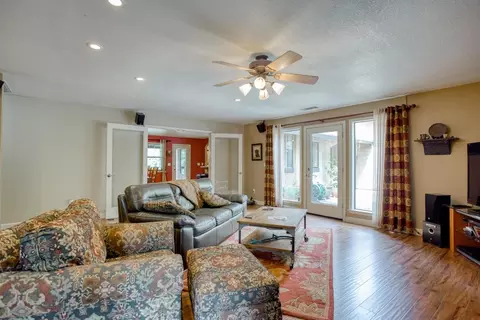 10328 October Ln, Redding, CA 96003 photo 27