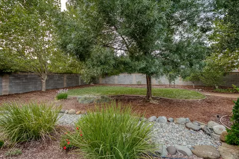 19414 Hollow Ln, Redding, CA 96003 photo 9