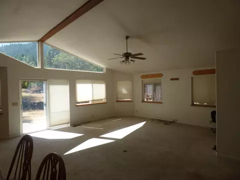28035 Fort Mountain Rd, Fall River Mills, CA 96028 photo 4