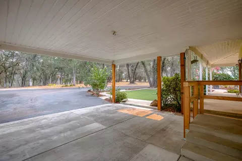 12930 Old Oregon Trl, Redding, CA 96003 photo 8