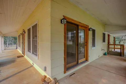 12930 Old Oregon Trl, Redding, CA 96003 photo 6