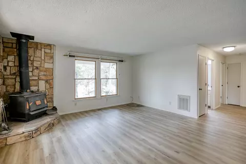 12930 Old Oregon Trl, Redding, CA 96003 photo 16
