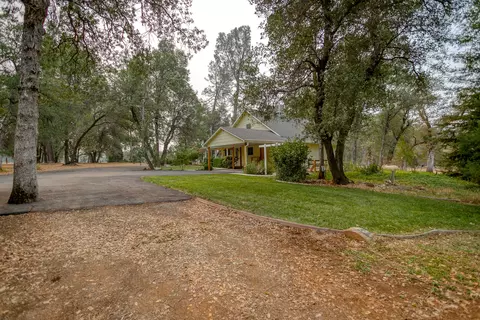12930 Old Oregon Trl, Redding, CA 96003 photo 62