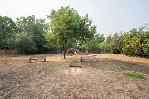 2273 Alden Ave, Redding, CA 96002 photo 39