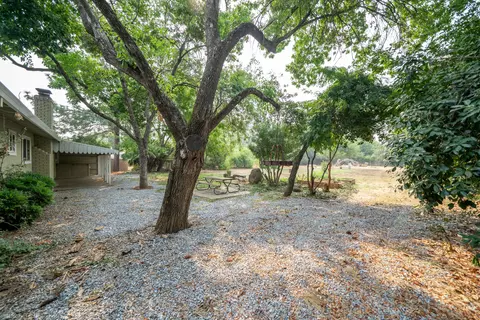 2273 Alden Ave, Redding, CA 96002 photo 27