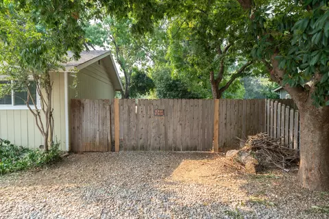 2273 Alden Ave, Redding, CA 96002 photo 6