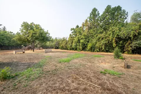 2273 Alden Ave, Redding, CA 96002 photo 38