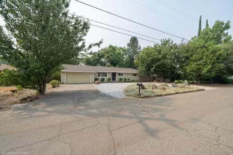 2273 Alden Ave, Redding, CA 96002 photo 3