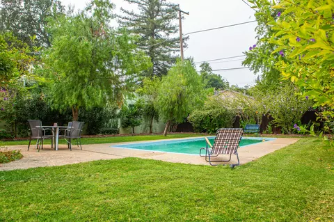 1204 Walnut Ave, Redding, CA 96001 photo 35