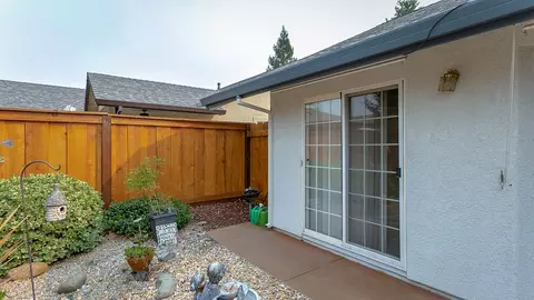 372 Bountiful Path, Redding, CA 96003 photo 42