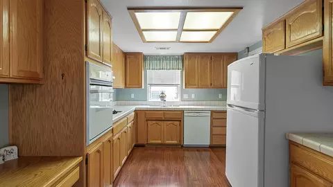 372 Bountiful Path, Redding, CA 96003 photo 30