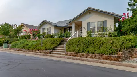 372 Bountiful Path, Redding, CA 96003 photo 23