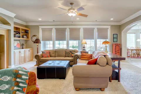 2123 Oshea Way, Redding, CA 96003 photo 9