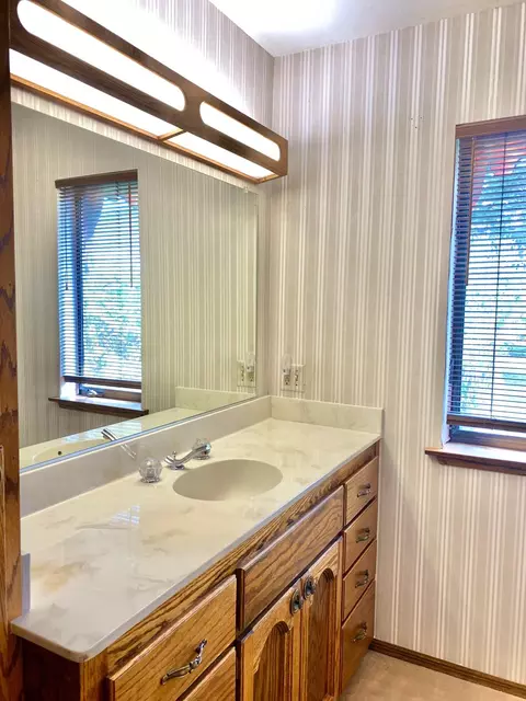 589 Teakwood Dr, Redding, CA 96003 photo 30