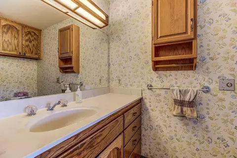 589 Teakwood Dr, Redding, CA 96003 photo 24