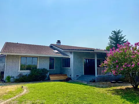 589 Teakwood Dr, Redding, CA 96003 photo 36