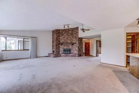 589 Teakwood Dr, Redding, CA 96003 photo 8