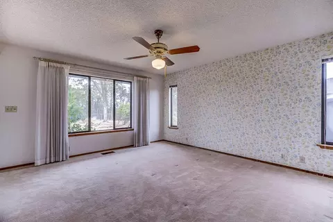 589 Teakwood Dr, Redding, CA 96003 photo 17