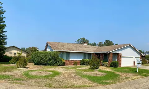 589 Teakwood Dr, Redding, CA 96003 photo 50