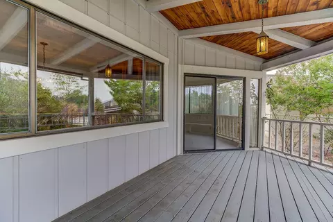 589 Teakwood Dr, Redding, CA 96003 photo 35