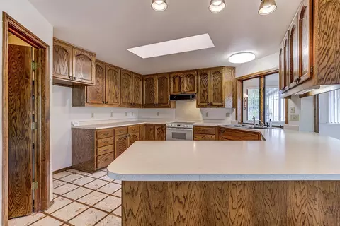 589 Teakwood Dr, Redding, CA 96003 photo 13