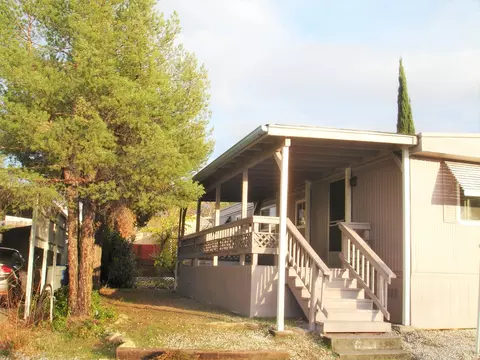 895 Shawnee Trl, Redding, CA 96003 photo 13