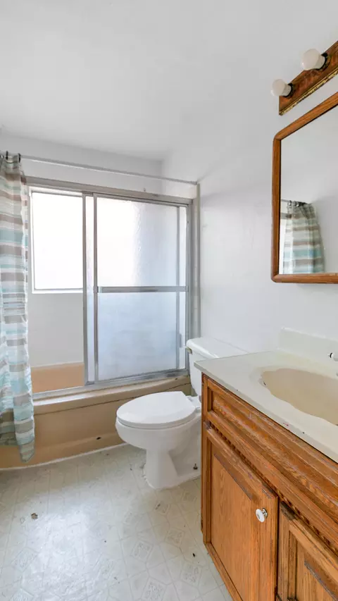 1104 Third St, Redding, CA 96002 photo 11