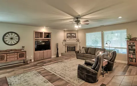 3022 Rush Creek Ct, Redding, CA 96002 photo 3