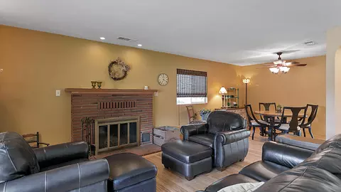 2671 Sacramento Dr, Redding, CA 96001 photo 6