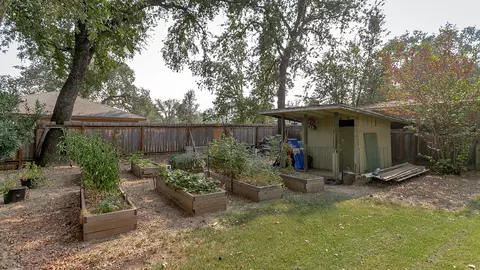 2671 Sacramento Dr, Redding, CA 96001 photo 37