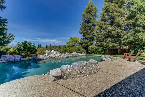 256 Kingsview Ct, Redding, CA 96003 photo 36