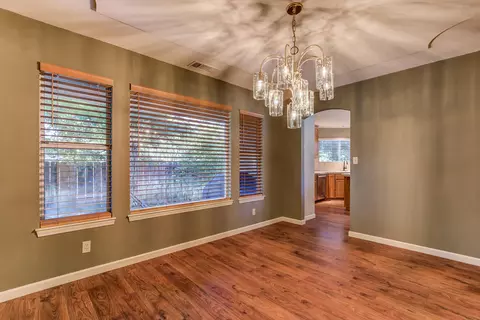 256 Kingsview Ct, Redding, CA 96003 photo 10