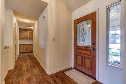 256 Kingsview Ct, Redding, CA 96003 photo 5