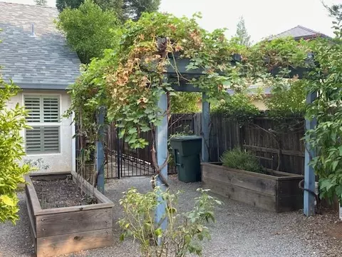 4518 Big Horn Dr, Redding, CA 96002 photo 43